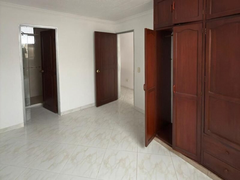 ¡CASA EN FUSAGASUGÁ 4 HABITACIONES CON BAÑO PRIVADO + PARQUEADERO AMPLIO! 🚗🏍️📈