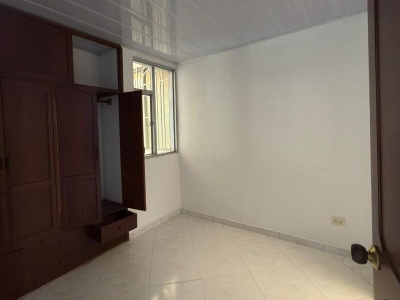 ¡CASA EN FUSAGASUGÁ 4 HABITACIONES CON BAÑO PRIVADO + PARQUEADERO AMPLIO! 🚗🏍️📈