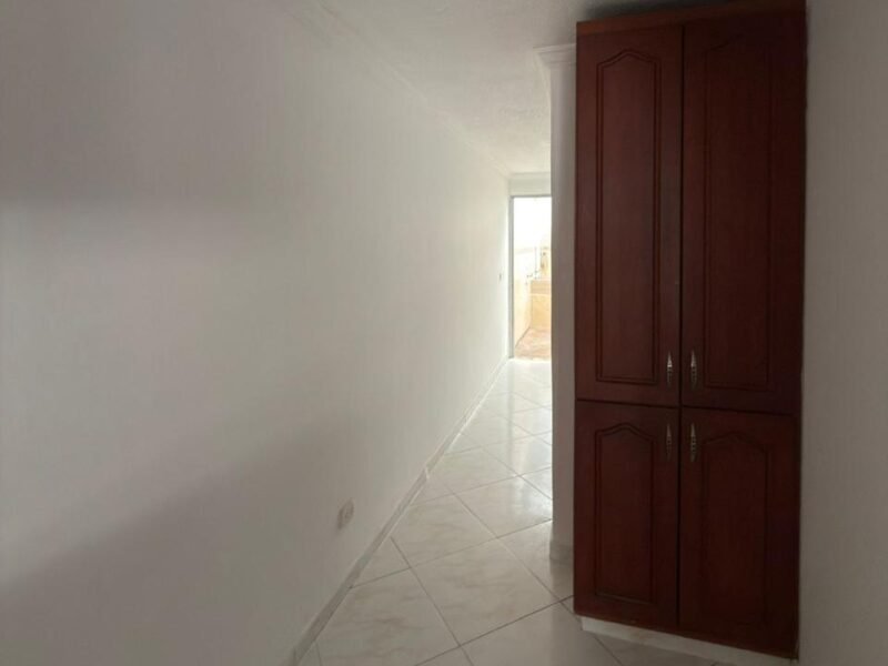 ¡CASA EN FUSAGASUGÁ 4 HABITACIONES CON BAÑO PRIVADO + PARQUEADERO AMPLIO! 🚗🏍️📈